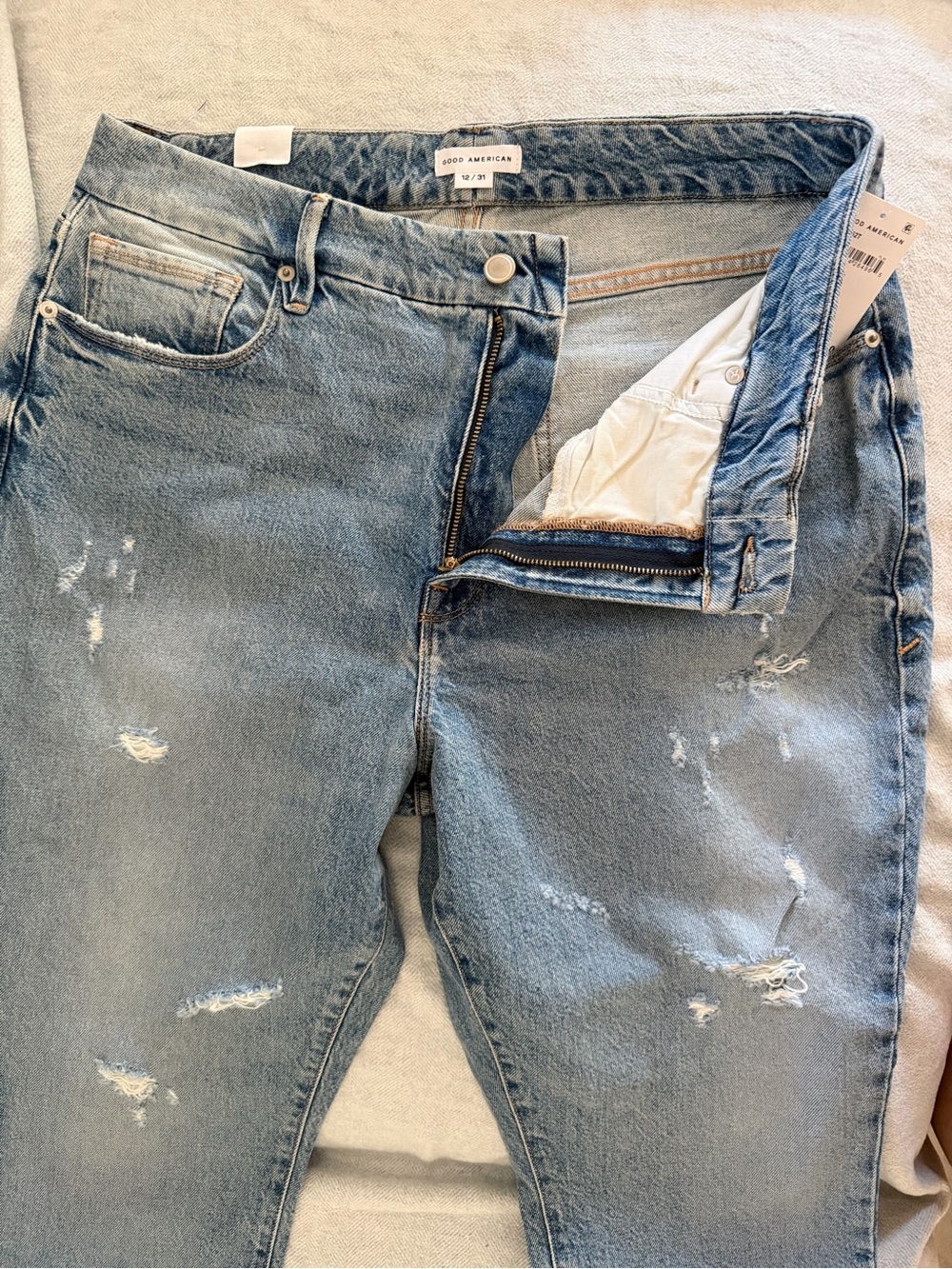 Good American Good Classic Skinny Jeans Womens 12 31 Light Wash Distressed NWT - Picture 9 of 9
